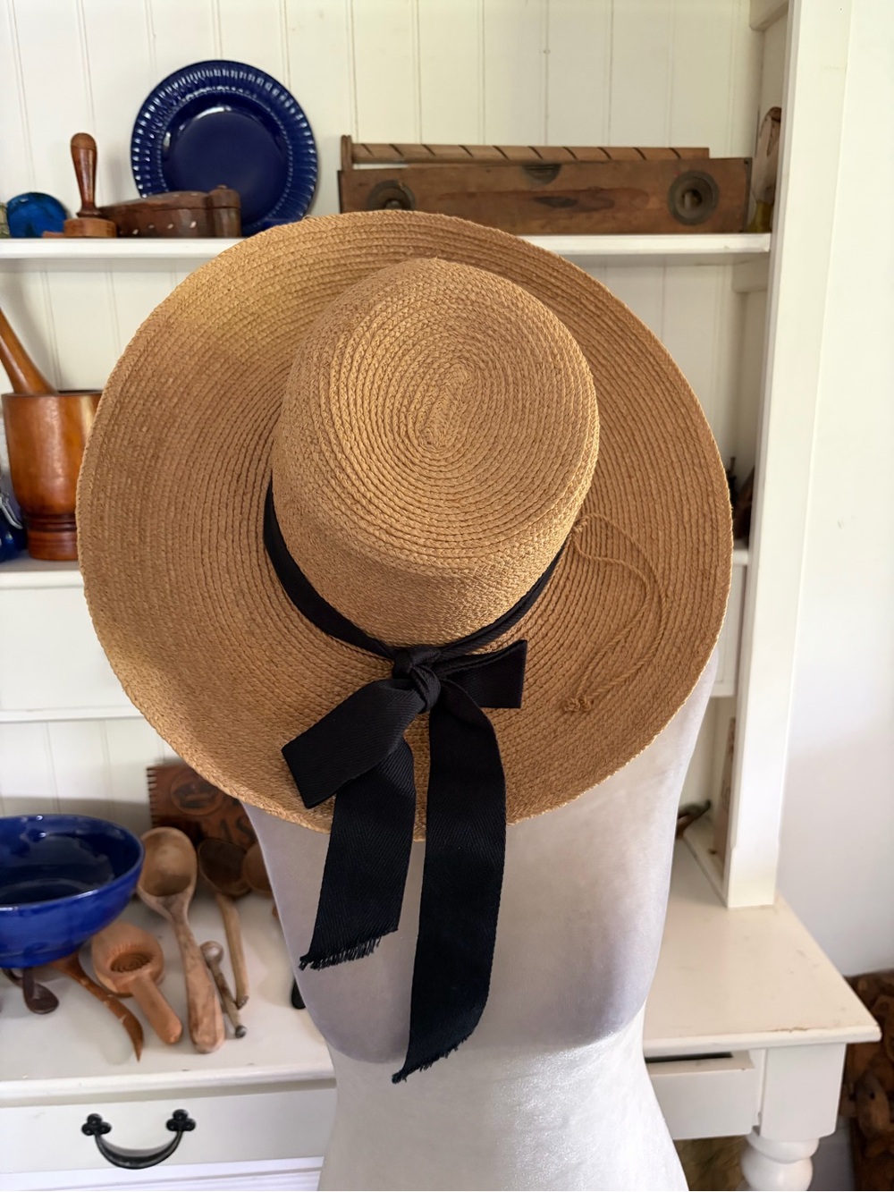 NWOT Helen Kaminski Straw Sun Hat with Black Ribbon - Women's Summer Accessory